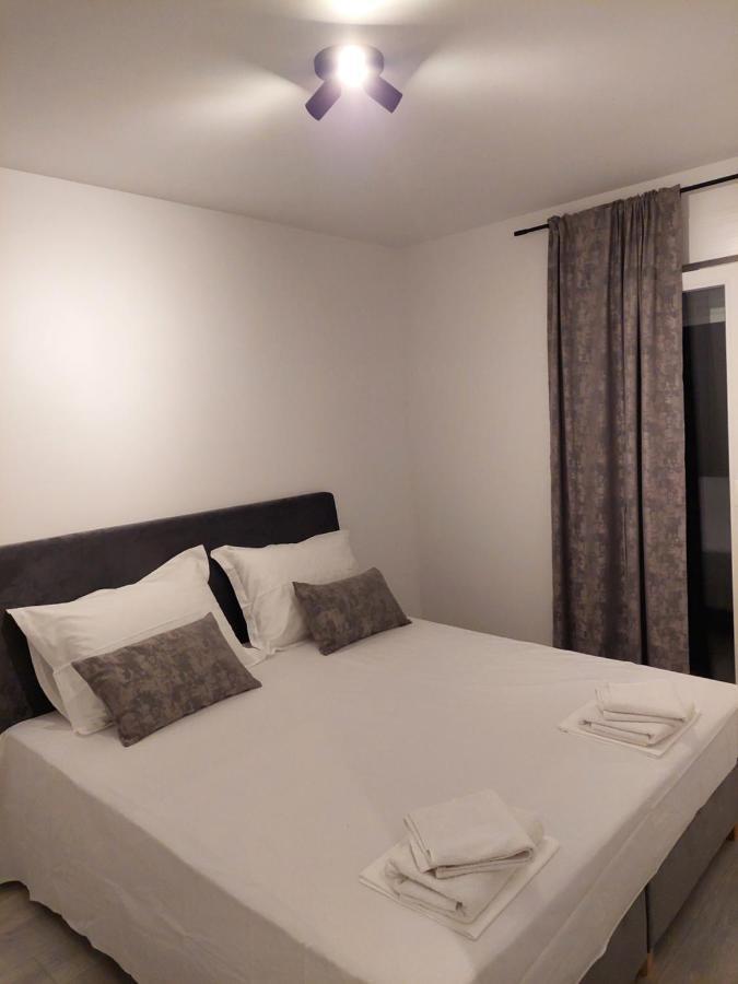 Apartament La Ferie